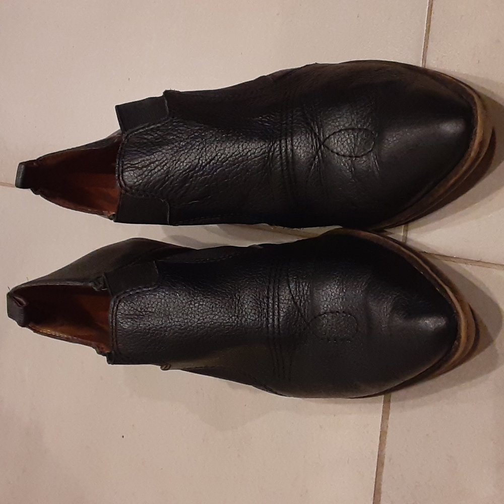Lucky Brand ankle booties